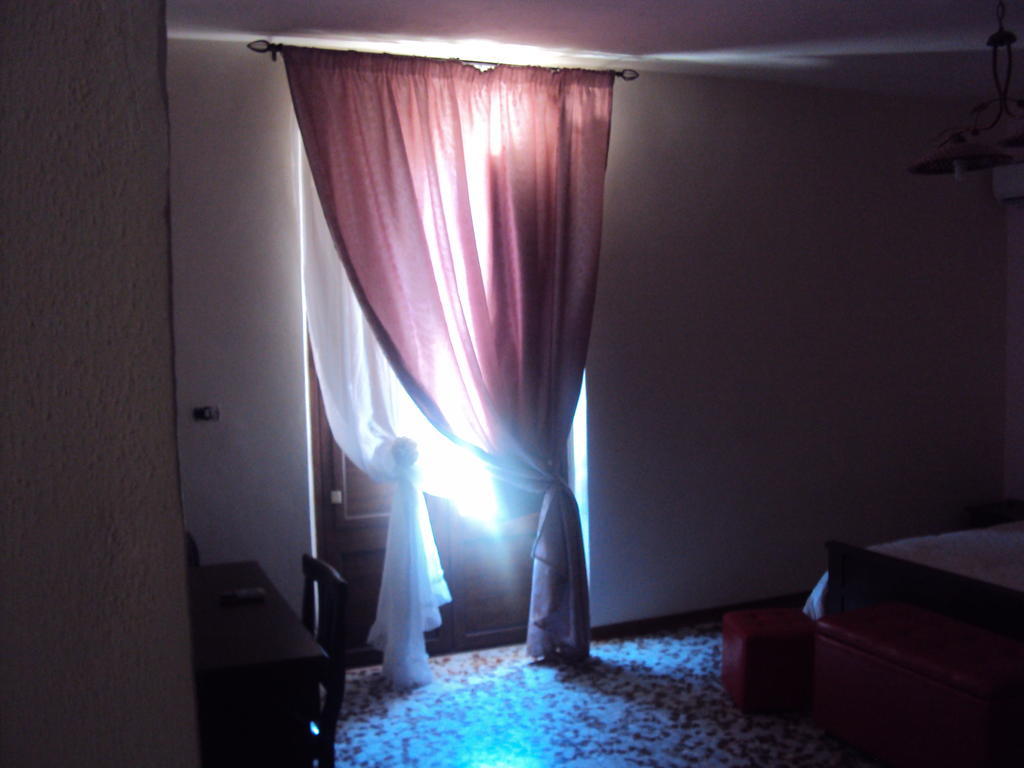 Il Mirto E La Rosa Bed and Breakfast Αγκριτζέντο Δωμάτιο φωτογραφία