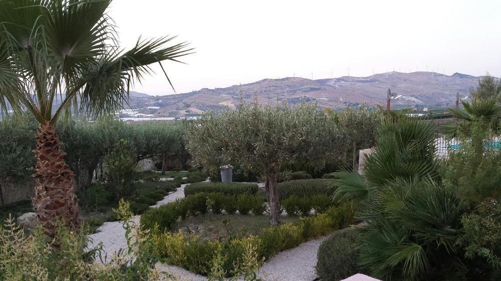 Il Mirto E La Rosa Bed and Breakfast Αγκριτζέντο Εξωτερικό φωτογραφία