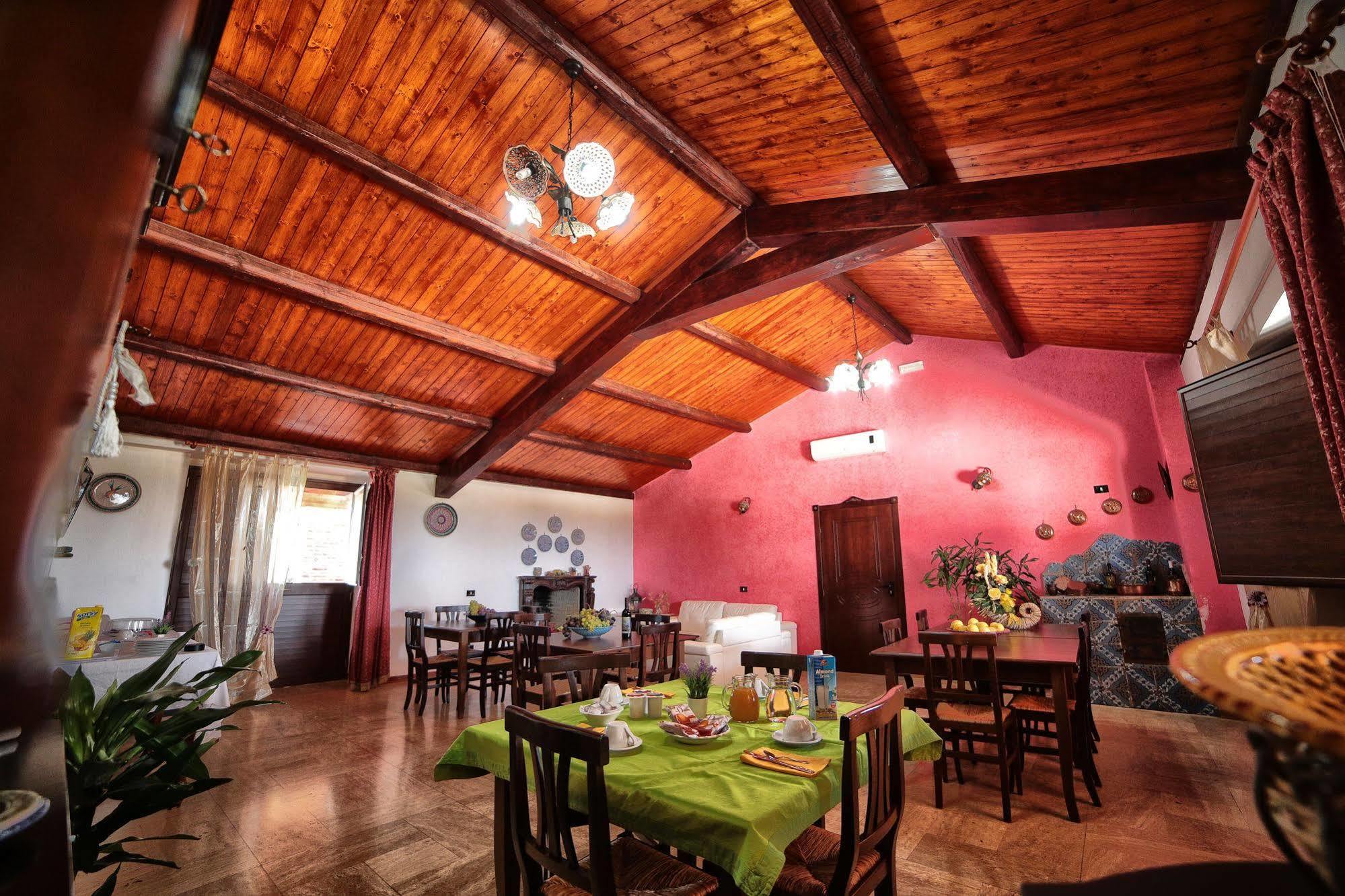 Il Mirto E La Rosa Bed and Breakfast Αγκριτζέντο Εξωτερικό φωτογραφία